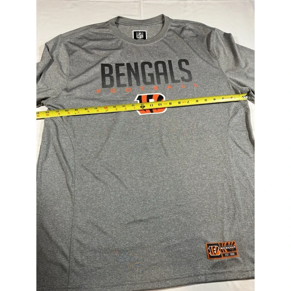 Cincinnati Bengals Mens XL Gray Logo Graphic NFL Team Apparel Long-Sleeved Shirt